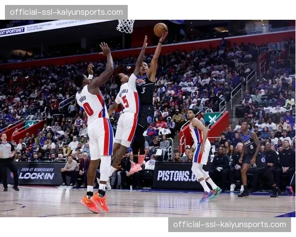 活塞101-112魔术，班凯罗23分难救主